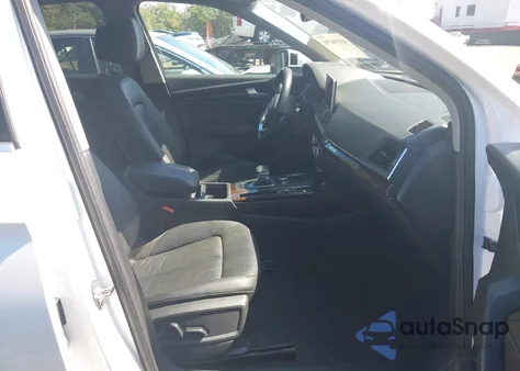 2018 Audi Q5 2.0T Premium/2.0T Tech Premium из США, поврежденный, VIN WA1BNAFY2J2241619